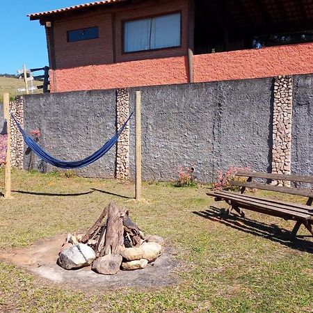 Pousada Mirante Bueno Brandão Eksteriør bilde