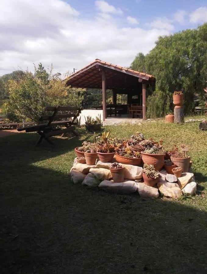 Pousada Mirante Bueno Brandão Eksteriør bilde