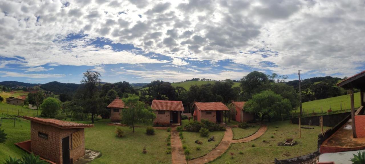 Pousada Mirante Bueno Brandão Eksteriør bilde